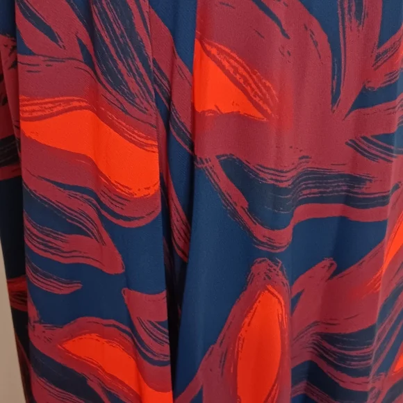 One-Shoulder Red and Navy Dress - Picture 4 of 6